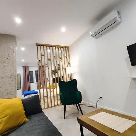 Apartament Ferola Homes