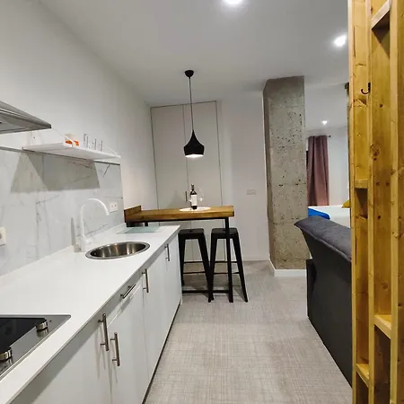 Ferola Homes Apartament