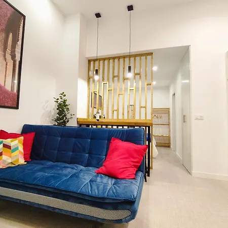 Apartament Ferola Homes *